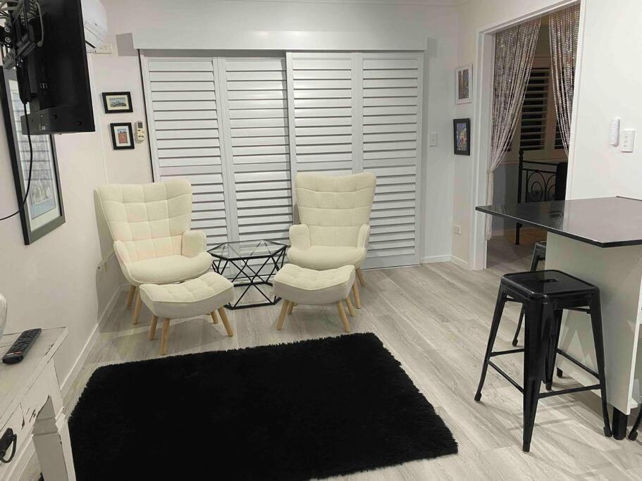 Newly Renovated Apartment